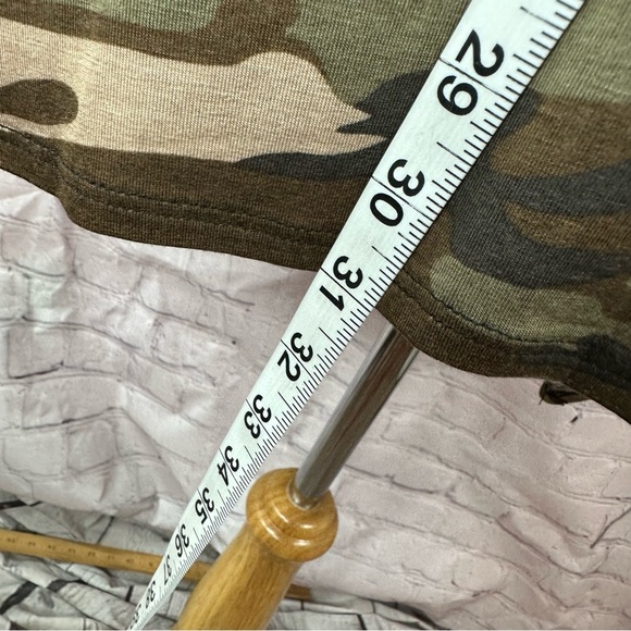 NWT boutique Camouflage long sleeve knit tunic Sequin Pocket Top camo glam plus - Picture 4 of 10